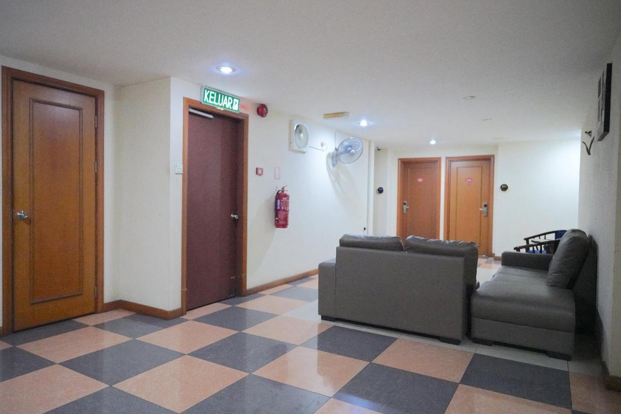 OYO 89866 Houz Inn Bintulu Exteriér fotografie