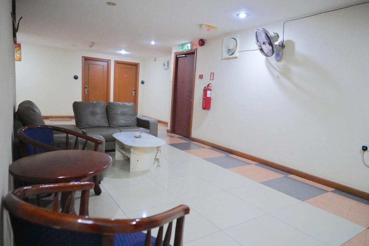 OYO 89866 Houz Inn Bintulu Exteriér fotografie